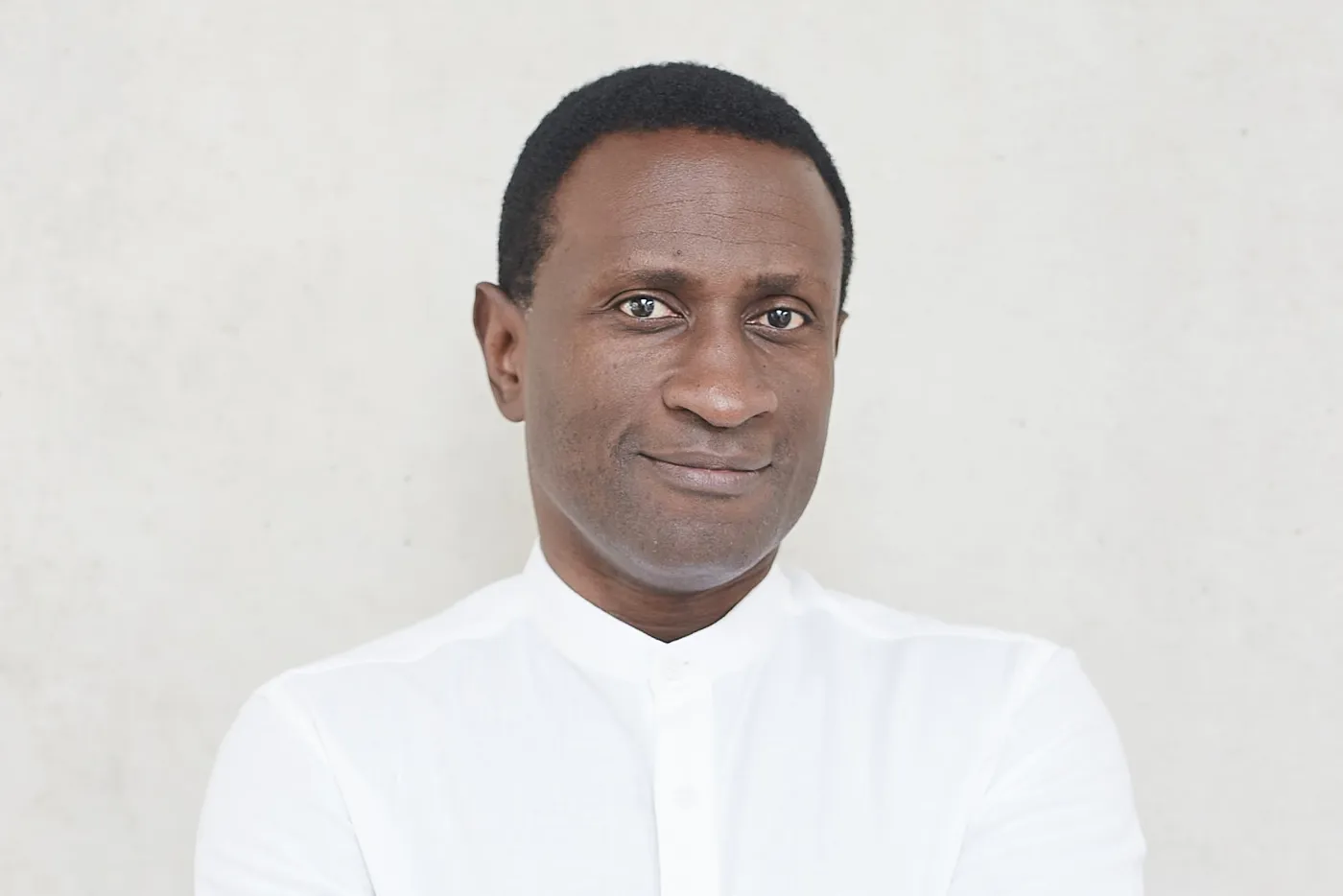 Behind the Scenes 1 Line 1